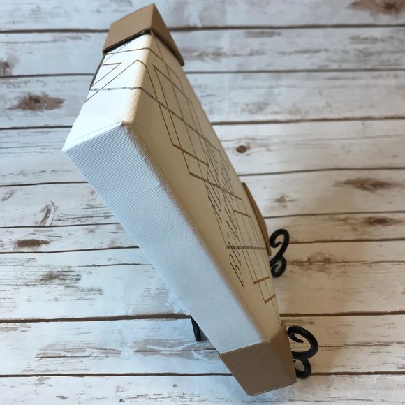 Pier 1 HELLO BEAUTIFUL Canvas Print - Picture 4 of 7